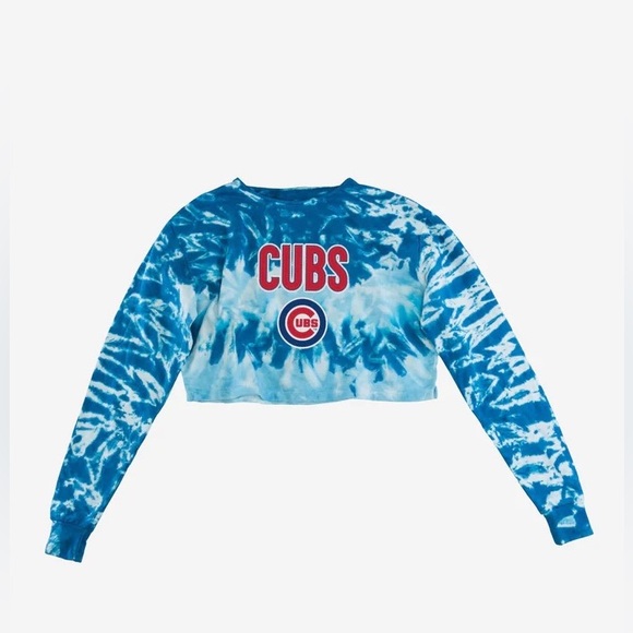 Forever Collectibles Tops - NWT Official Merchandise FOCO Chicago Cubs Tie Dye Rush Cropped Sweater